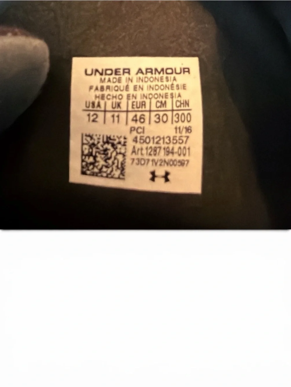 Under Armour Mens Canvas/Suede Chukka Boots In Black. Size 12
